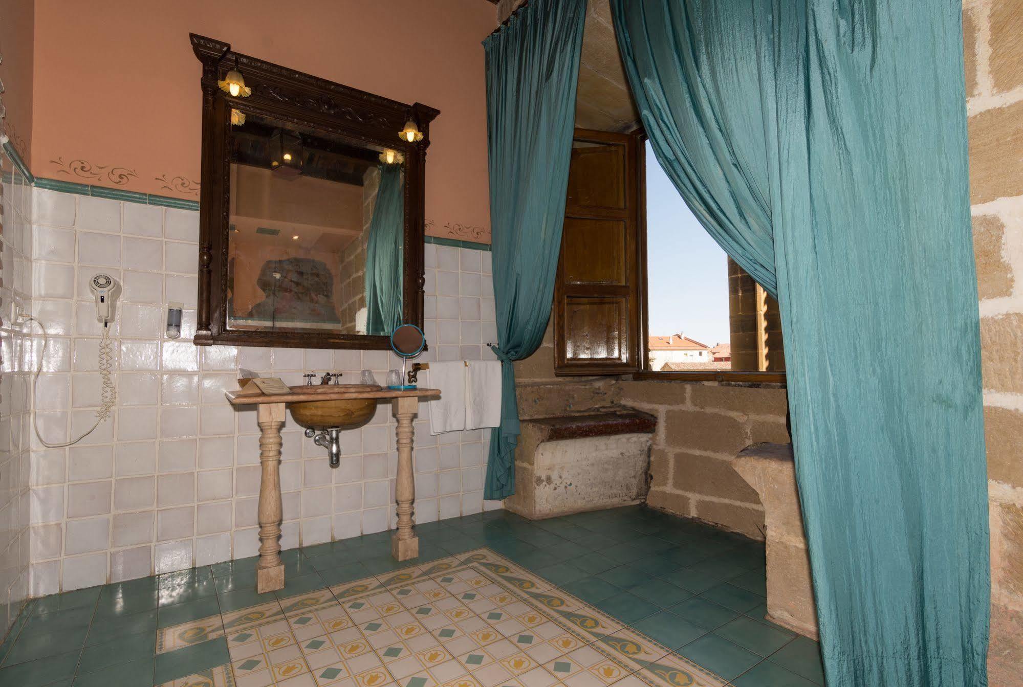 Hospederia Senorio De Casalarreina Otel Dış mekan fotoğraf