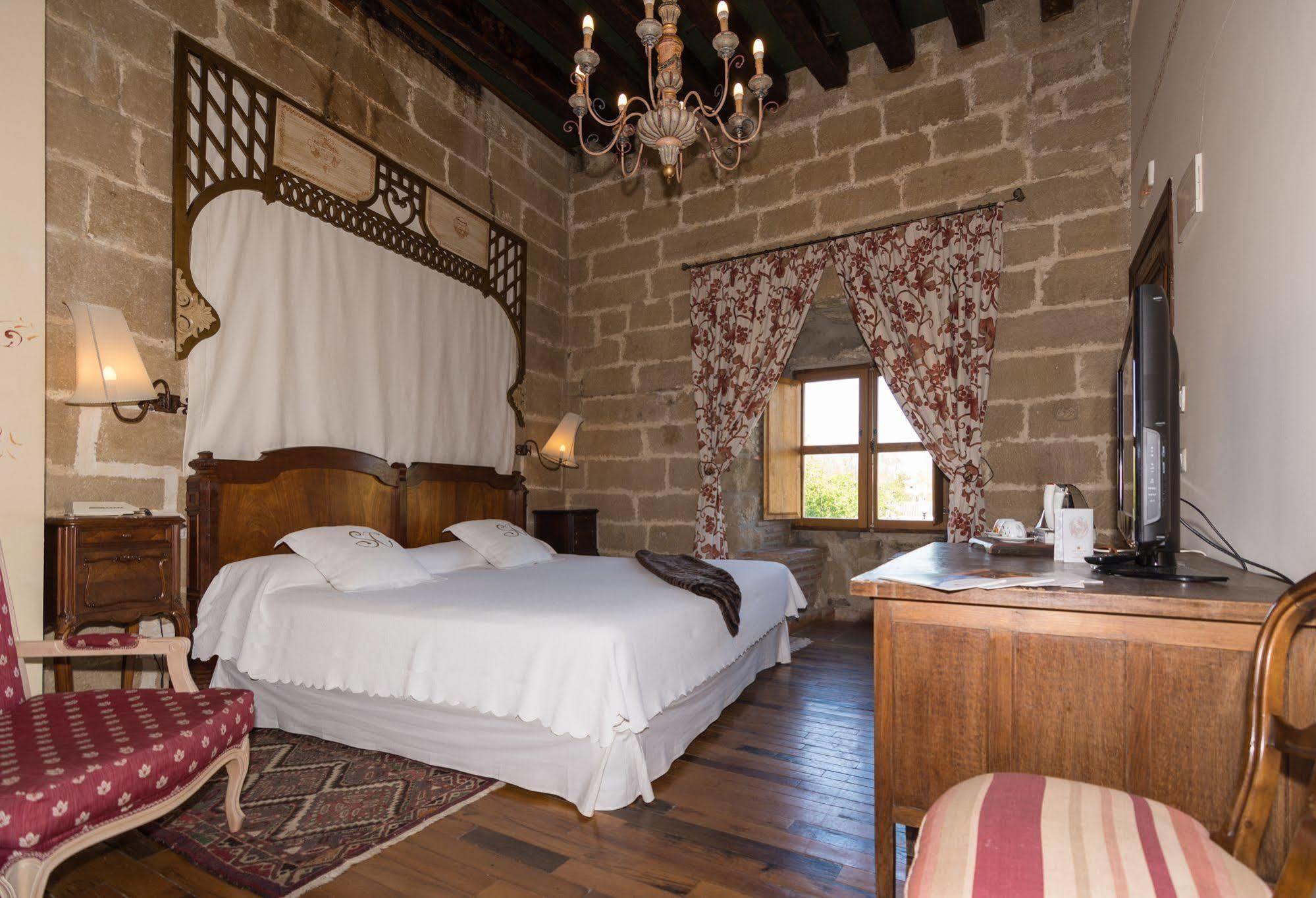 Hospederia Senorio De Casalarreina Otel Dış mekan fotoğraf