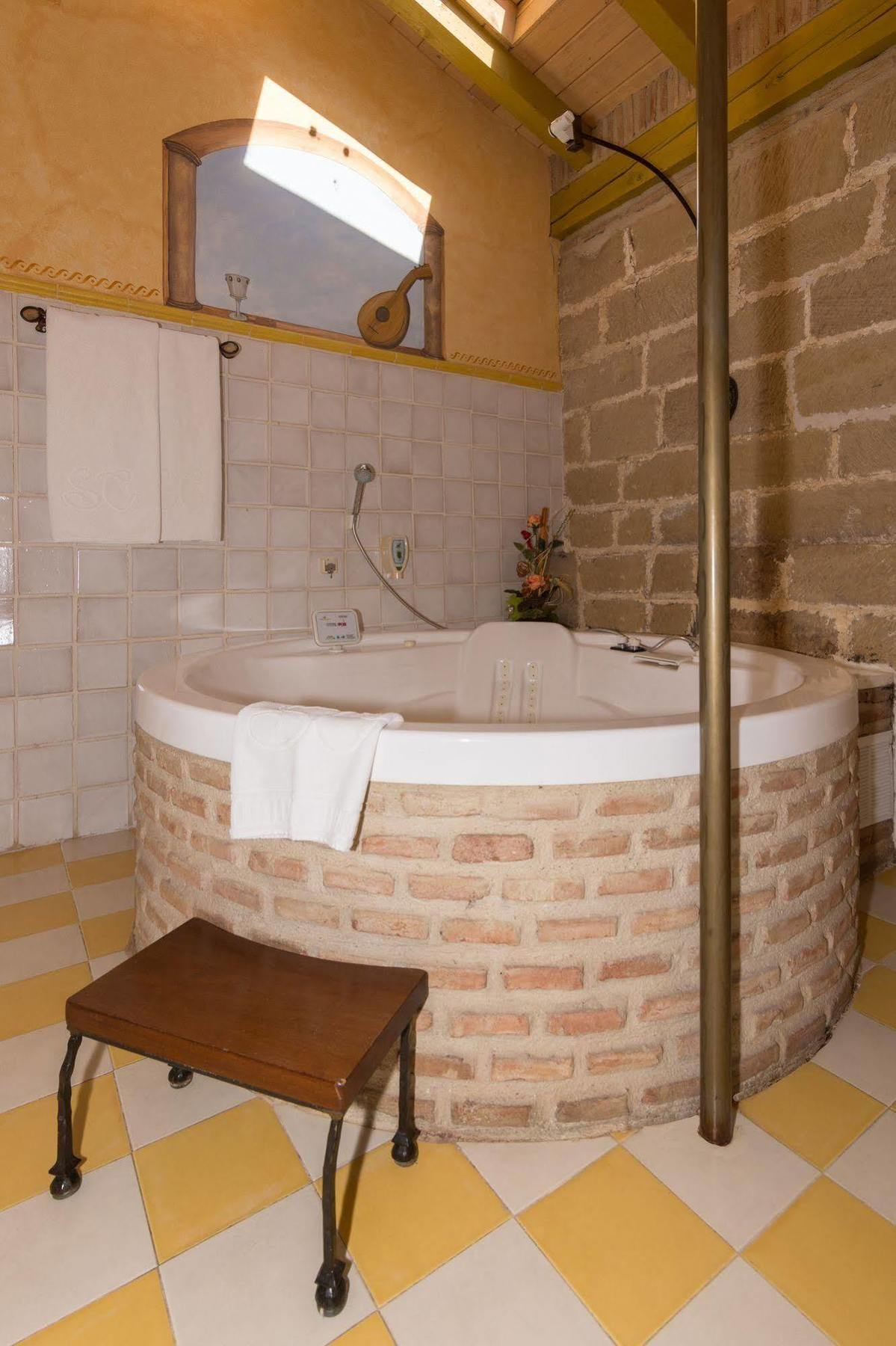 Hospederia Senorio De Casalarreina Otel Dış mekan fotoğraf